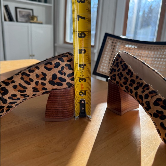 ZARA leopard shoes - Picture 2 of 10